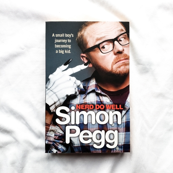 Shaun of the Dead T-Shirt & Simon Pegg Book - Picture 8 of 10